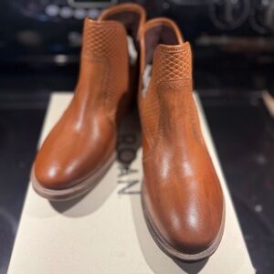 Roan Gossip Tan Naa Ankle Boots Womens Size 9.5